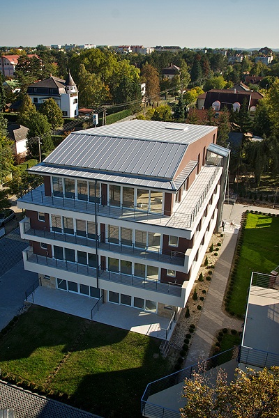 T&aacute;rsash&aacute;zak p&aacute;ly&aacute;zhatnak