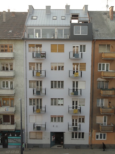 T&aacute;rsash&aacute;zak p&aacute;ly&aacute;zhatnak