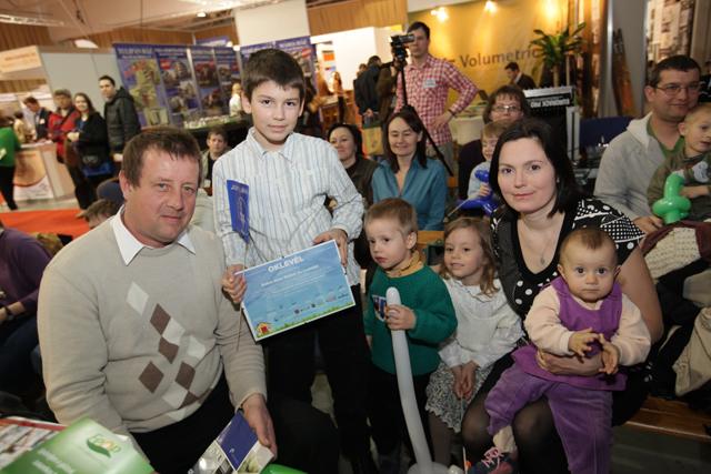 NagyCsal&aacute;diH&aacute;z