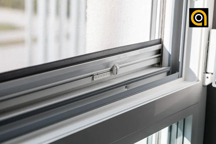 Atenád alumínium zsalugáter