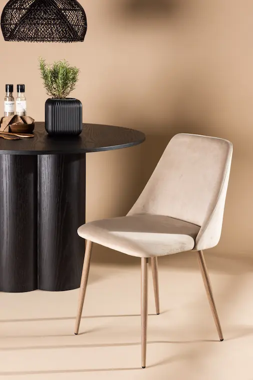 deLOHN étkezőszék