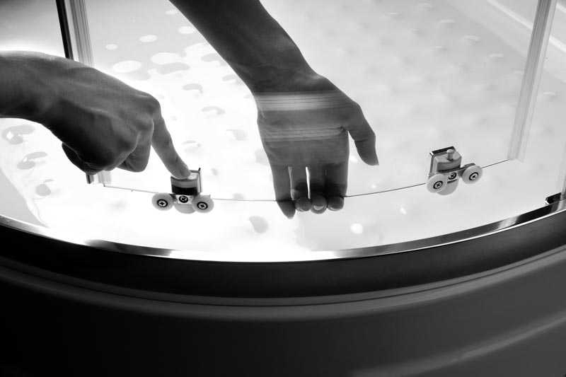 Görgős zuhanykabin