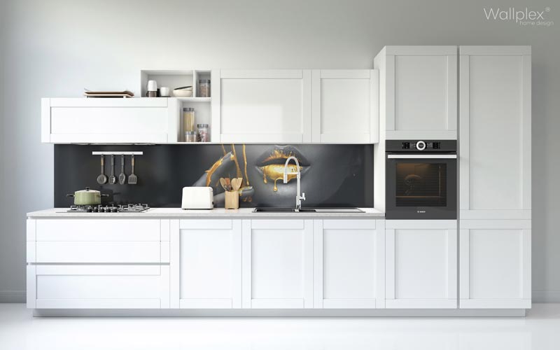Wallplex konyhai falburkol&oacute; panel