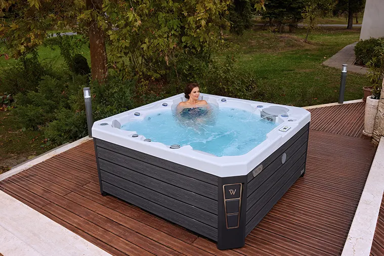 Wellis jakuzzi