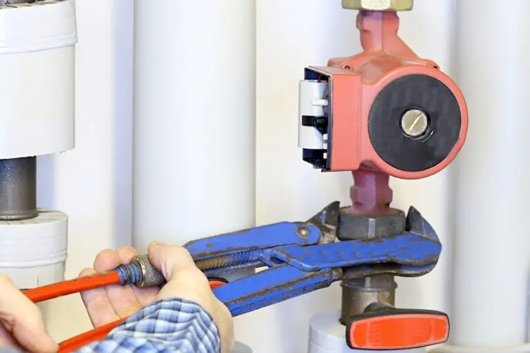 A r&eacute;gi keringetőszivatty&uacute;k az első sz&aacute;m&uacute; villamosenergia-energiafogyaszt&oacute;k, &eacute;s ki kell cser&eacute;lni őket