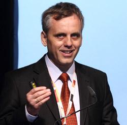 A Mediterrán betoncserépgyárat avatott 