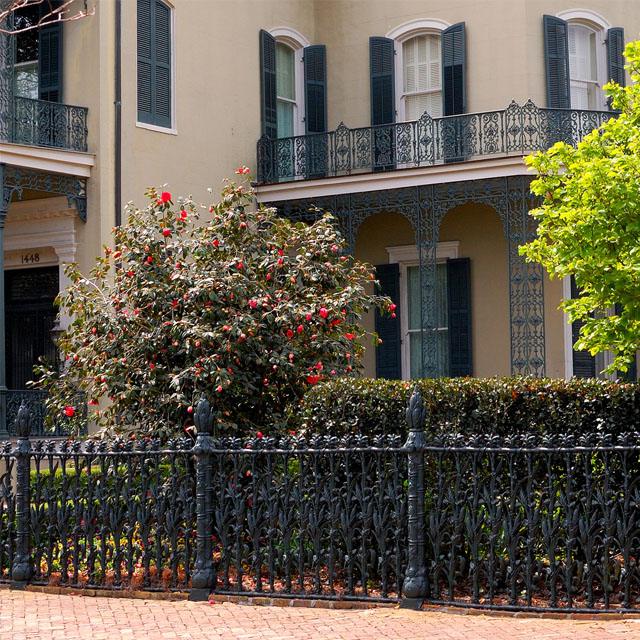 Kovácsoltvas kerítés