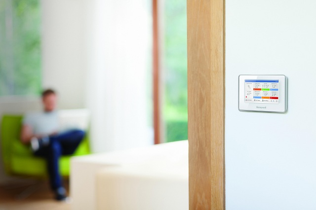„Okosítsa” fűtését zónaszabályozással - Spóroljon komfortosan Honeywell okos-termosztát
