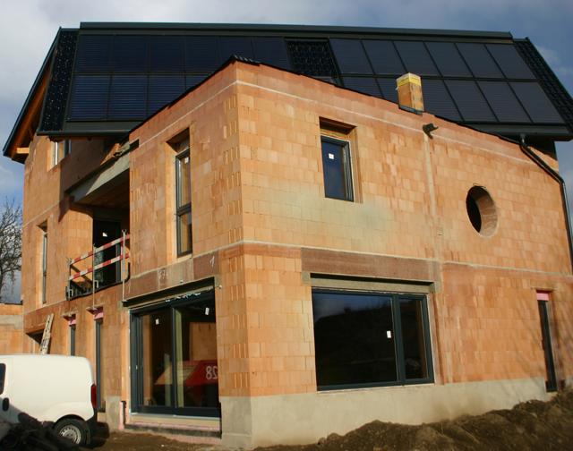 Wienerberger energiatakar&eacute;kos t&eacute;glah&aacute;z