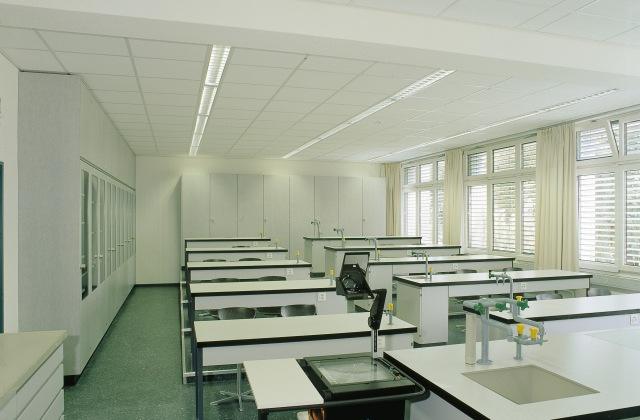 Energiatakar&eacute;kos vil&aacute;g&iacute;t&aacute;s GreenPack szab&aacute;lyoz&oacute;val