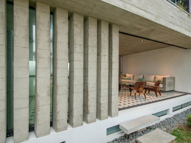 Beton a lakásban – stílusos és egyedi megoldások (forrás: https://www.homeinfo.hu/inspiraciotar/) Látszóbeton homlokzat és mennyezet