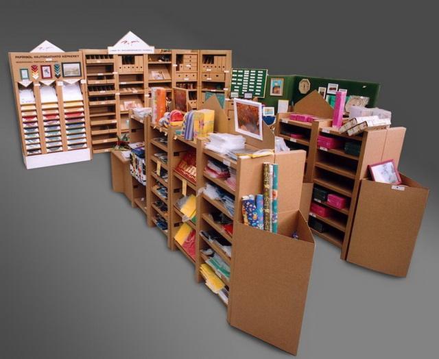 kartonb&uacute;tor, cardboard furniture