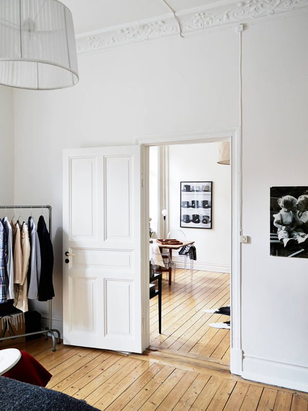 Skandin&aacute;v enteriőr egy kis csavarral full_7